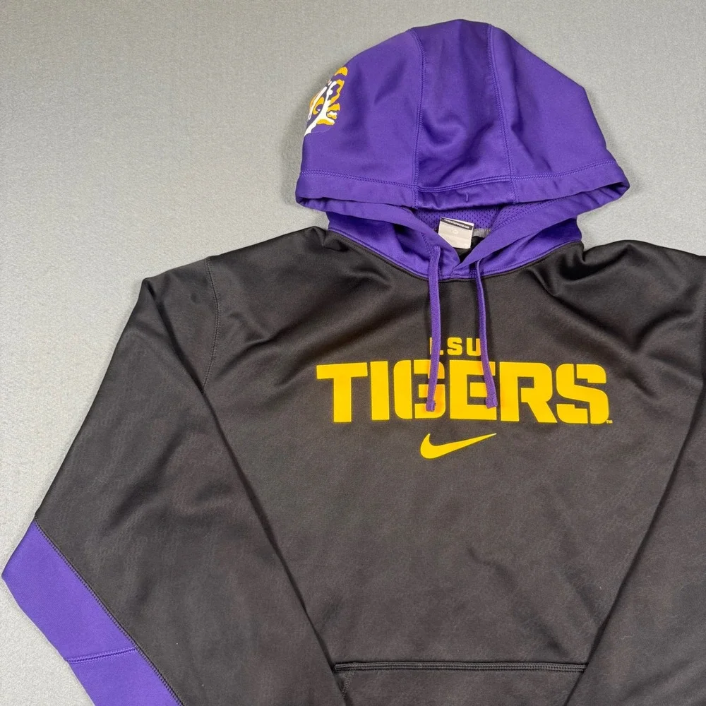 Nike LSU Tigers Therma-FIT Hoodie Mens XL Black Purple Colorblock Sweatshirt